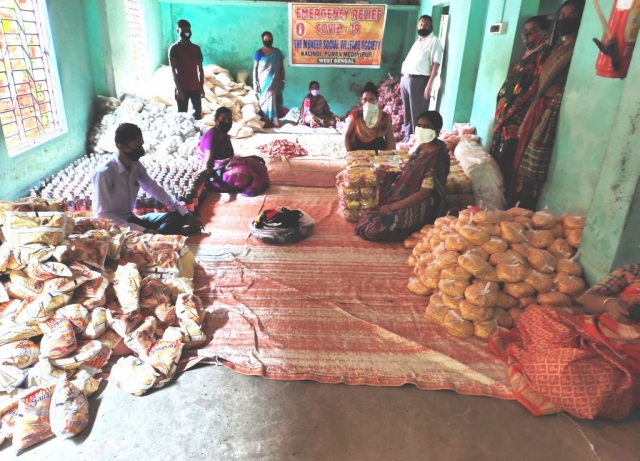 Emergency Flood Relief Camp by Muneer Social Welfare Society