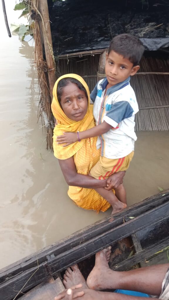 Flood Affected People (18)